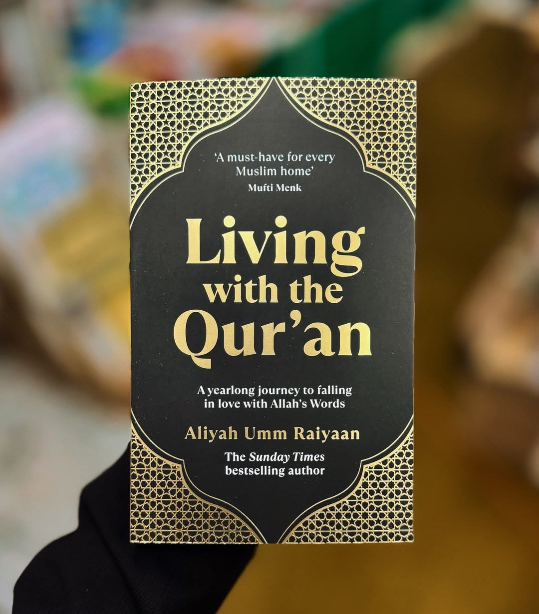 Living with the Qur’an: A Yearlong Journey to Falling in Love with Allah’s Words
Book by Aliyah Umm Raiyaan